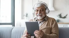 Study: How Do Gadgets Affect Older Adults’ Cognitive Abilities?